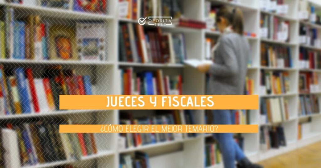 Imagen genérica fuera de foco de persona en biblioteca para acompañar entrada en la que se analizan los diferentes temarios para jueces y fiscales cómo elegirlos