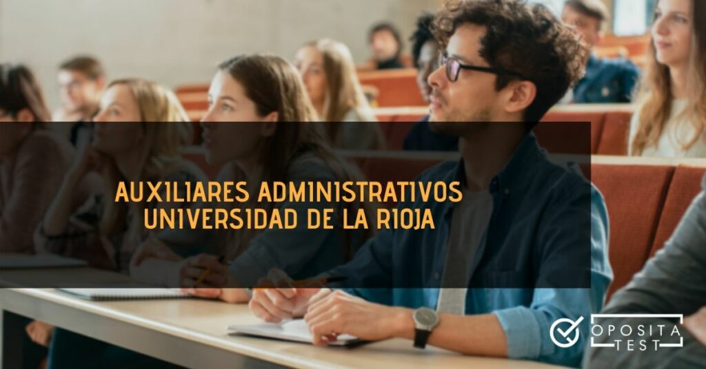 Varias personas en un aula magistral acompañan al printer auxiliares administrativos universidad de la rioja
