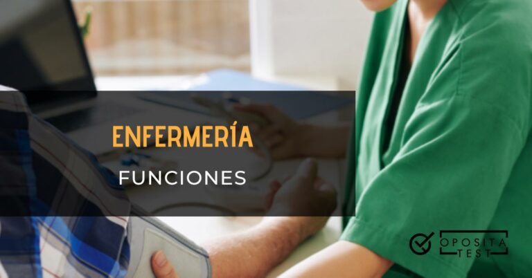Enfermería funciones Imagen fuera de foco de personal sanitario con uniforme verde para ilustrar una entrada en la que se analizan las funciones del cuerpo de Enfermería.