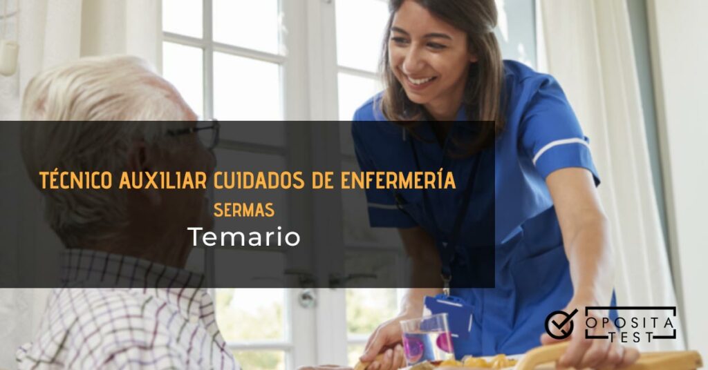 tcae SERMAS temario Imagen fuera de foco de una persona profesional sanitaria en uniforme azul acompañando a un paciente de mediana edad