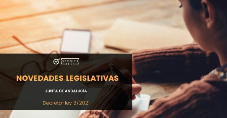 Imagen fuera de foco de persona tomando notas para acompañar una entrada en la que se analiza cómo afecta a las oposiciones de la Junta de Andalucía el Decreto-ley 3/2021