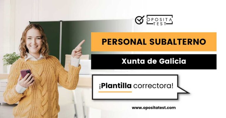 Imagen de persona joven con jersey amarillo y cara feliz señalando. Acompaña una entrada en la que se analiza cómo es la plantilla correctora del examen de Personal Subalterno de la Xunta de Galicia
