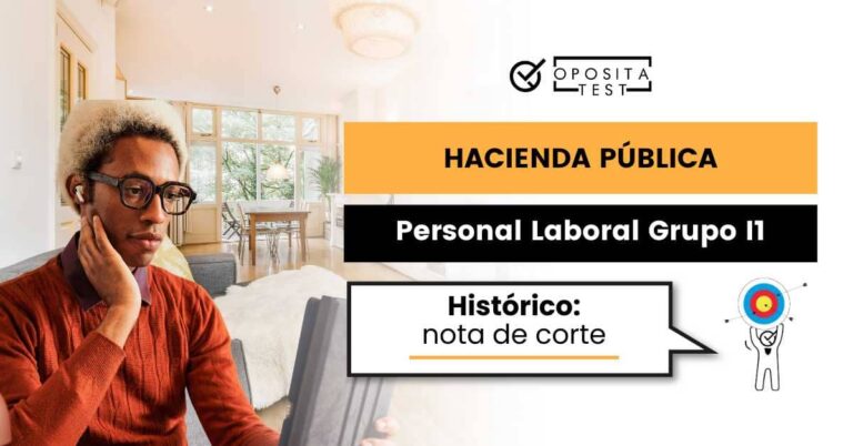 Imagen de persona con jersey naranja, usando tableta con atención para acompañar una entrada en la que se analiza qué es el histórico de notas de corte de Personal Laboral de la AEAT y cómo funciona